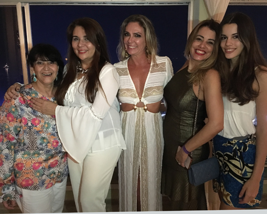 Micheline Thomé, Ana Cristina Vaz, Márcia Veríssimo (com look by Dennys Feitosa), Paloma Perdigão e Sofia Hasse