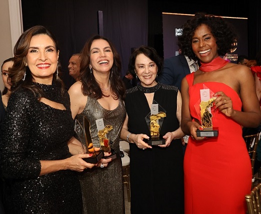 Fátima Bernardes, Ana Paula Araújo, Nivea Maria e Maju Coutinho