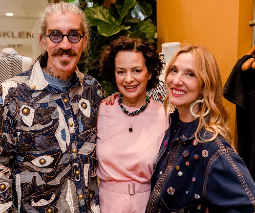 Felipe Veloso, Andrea Marques e Isabela Capeto