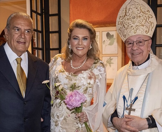 Roberto Egydio e Riccy de Souza Aranha com Dom Fernando Figueiredo