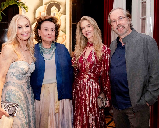 Regina Abramoff, Margareth Dalcolmo, Nicole Abramofff e Sergio Abramoff