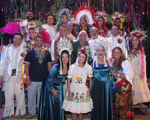 Fafá de Belém com Jô Santana e elenco