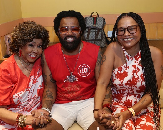 Alcione, Xande de Pilares e Teresa Cristina