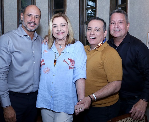 Marcello Antunes, Bernadete Simonelli, Vinicius Fernandes e Willians Haubrichs