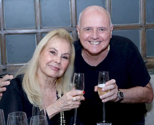 Regina Bogossian e Chico Vartulli
