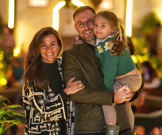 Nicole Tamborindeguy, Ricardo Manela e a filha Ava